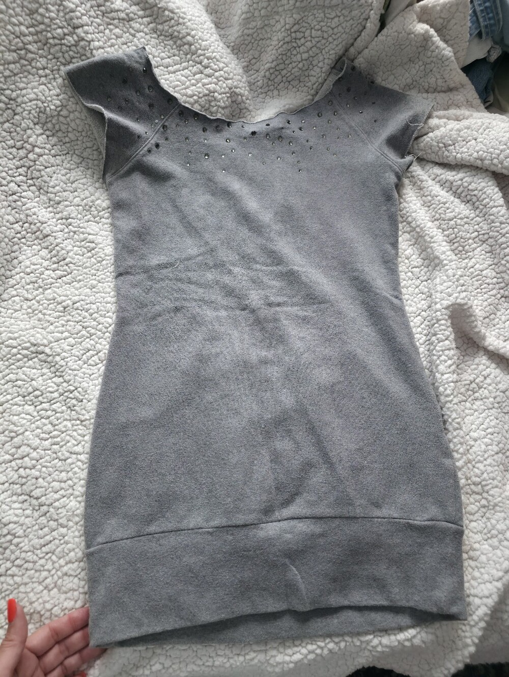bebe Gray Embellished Cap-Sleeve Tunic